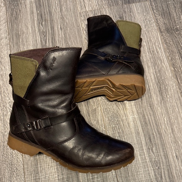 Teva Shoes - Teva Rich Brown Leather Footwear